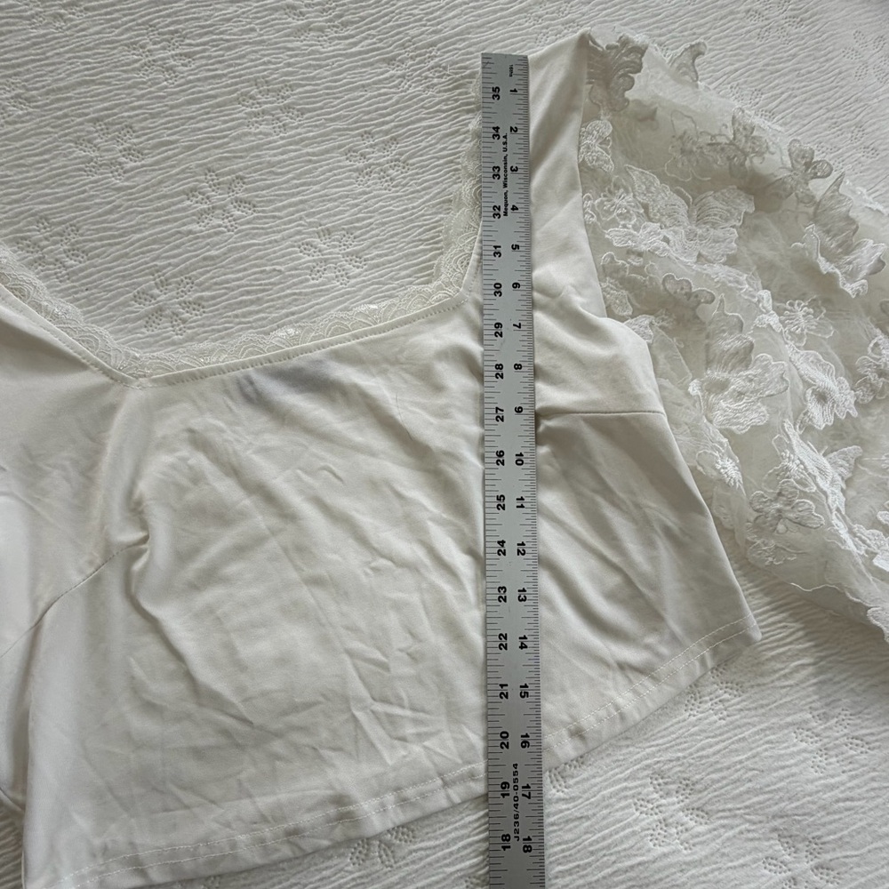 Crop Top white long lace butterfly applique sleeves size XL - Picture 7 of 10